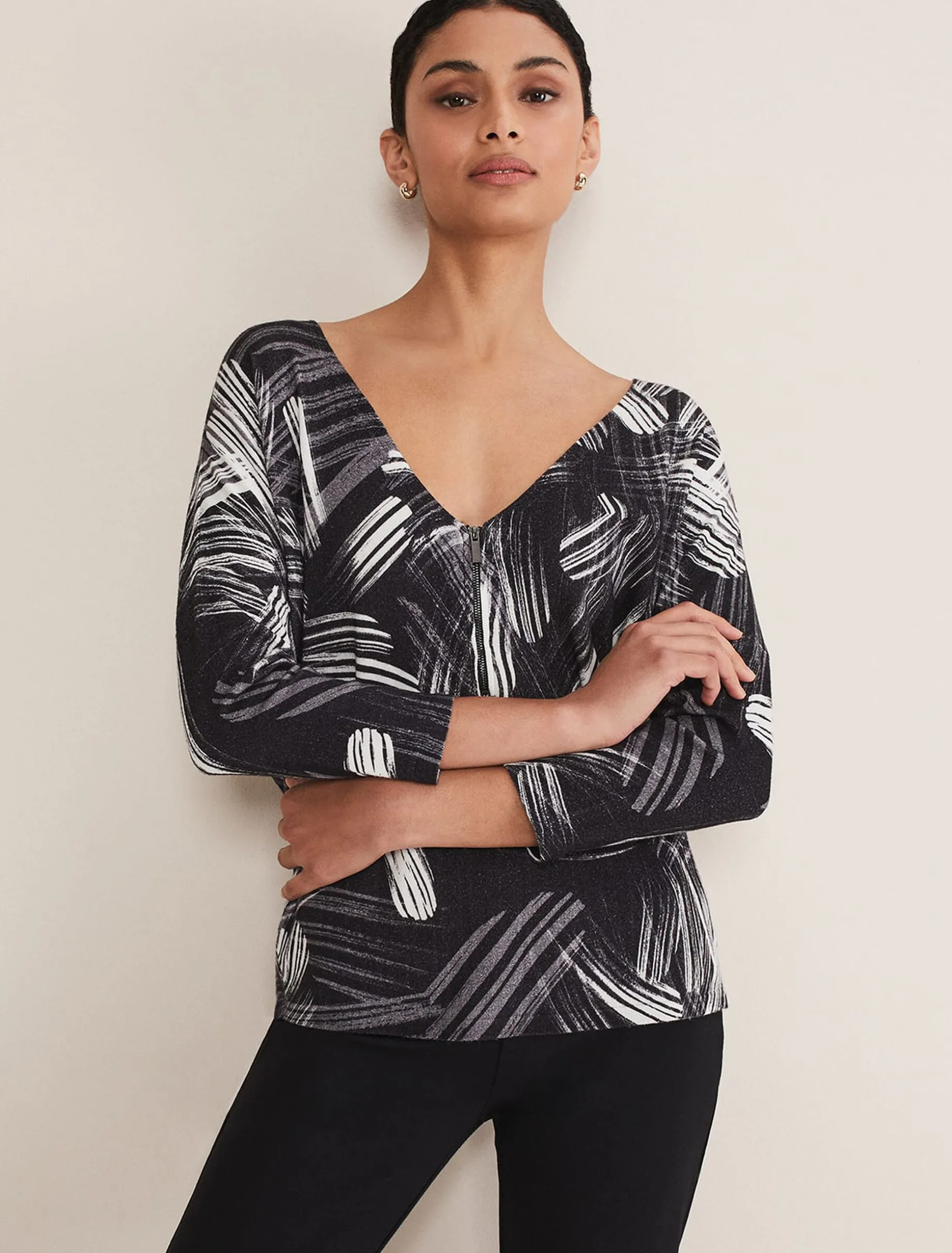 Knitwear^Phase Eight Adara Linear Zip Neck Print Jumper Black/Multi
