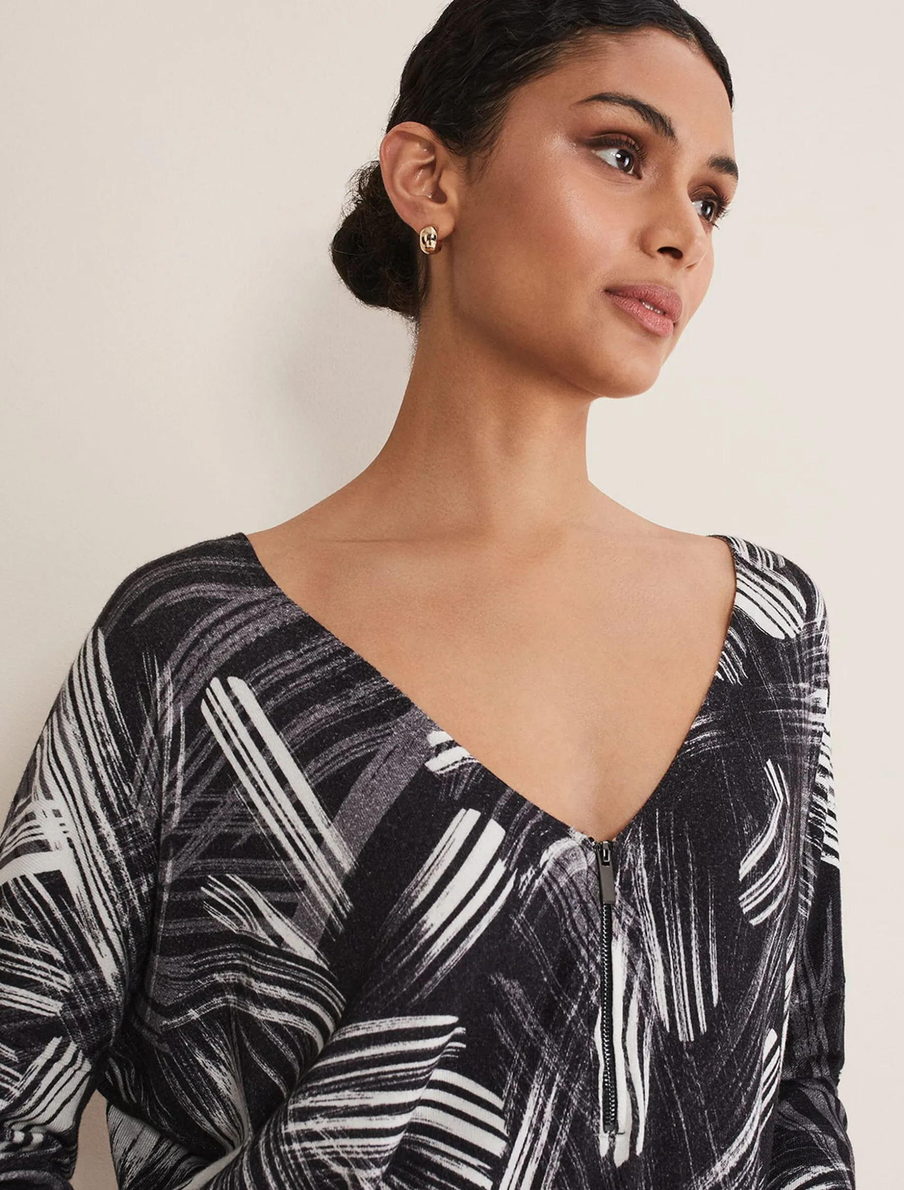 Knitwear^Phase Eight Adara Linear Zip Neck Print Jumper Black/Multi