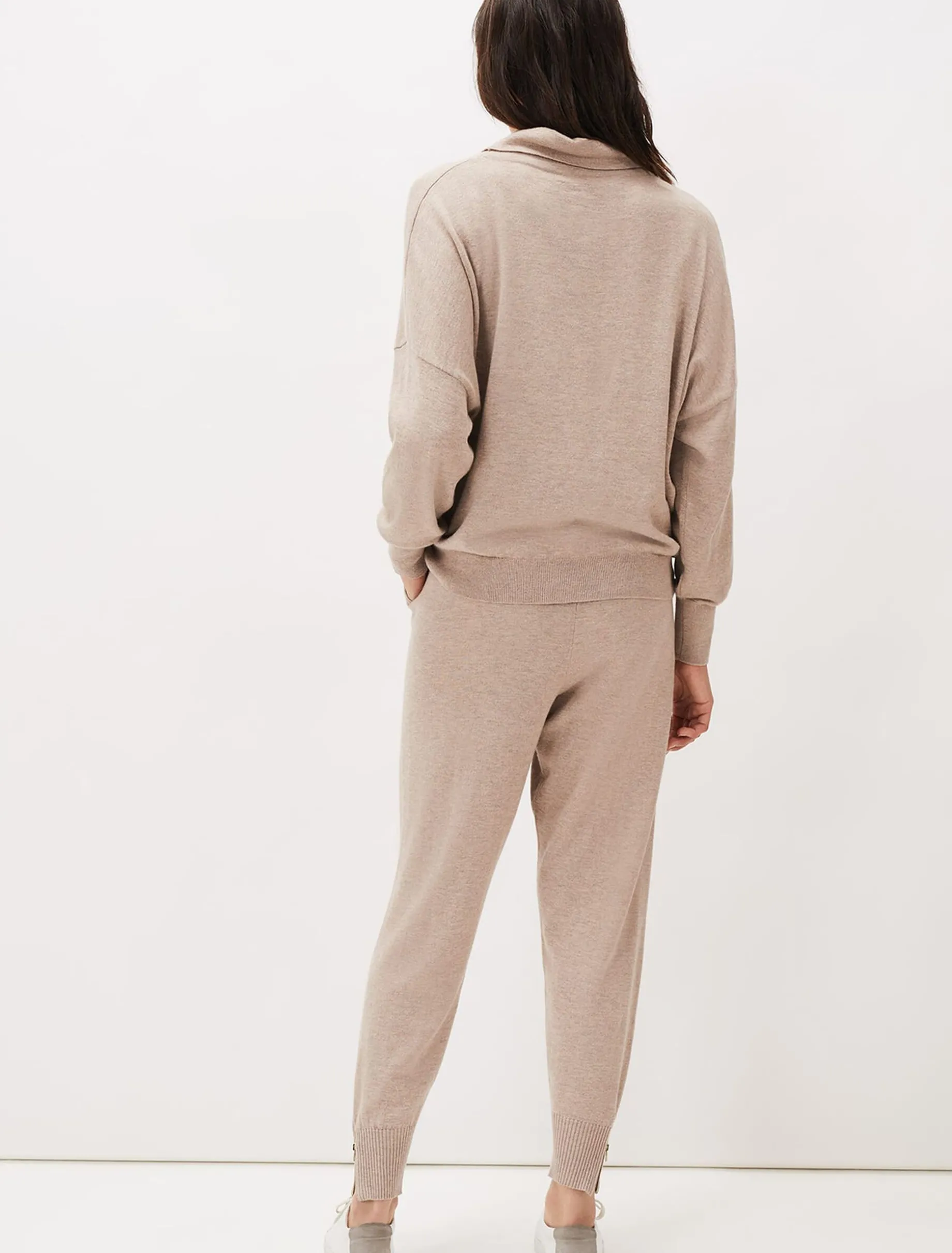 Trousers & Shorts^Phase Eight Alice Knitted Co-Ord Joggers Mocha
