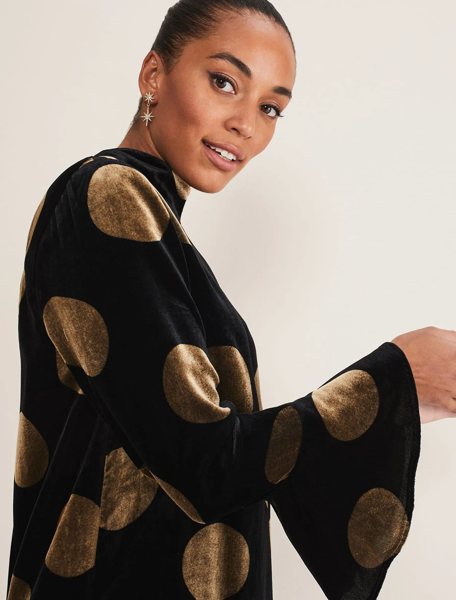 Dresses^Phase Eight Aylin Spot Bell Sleeve Dress Black/Gold