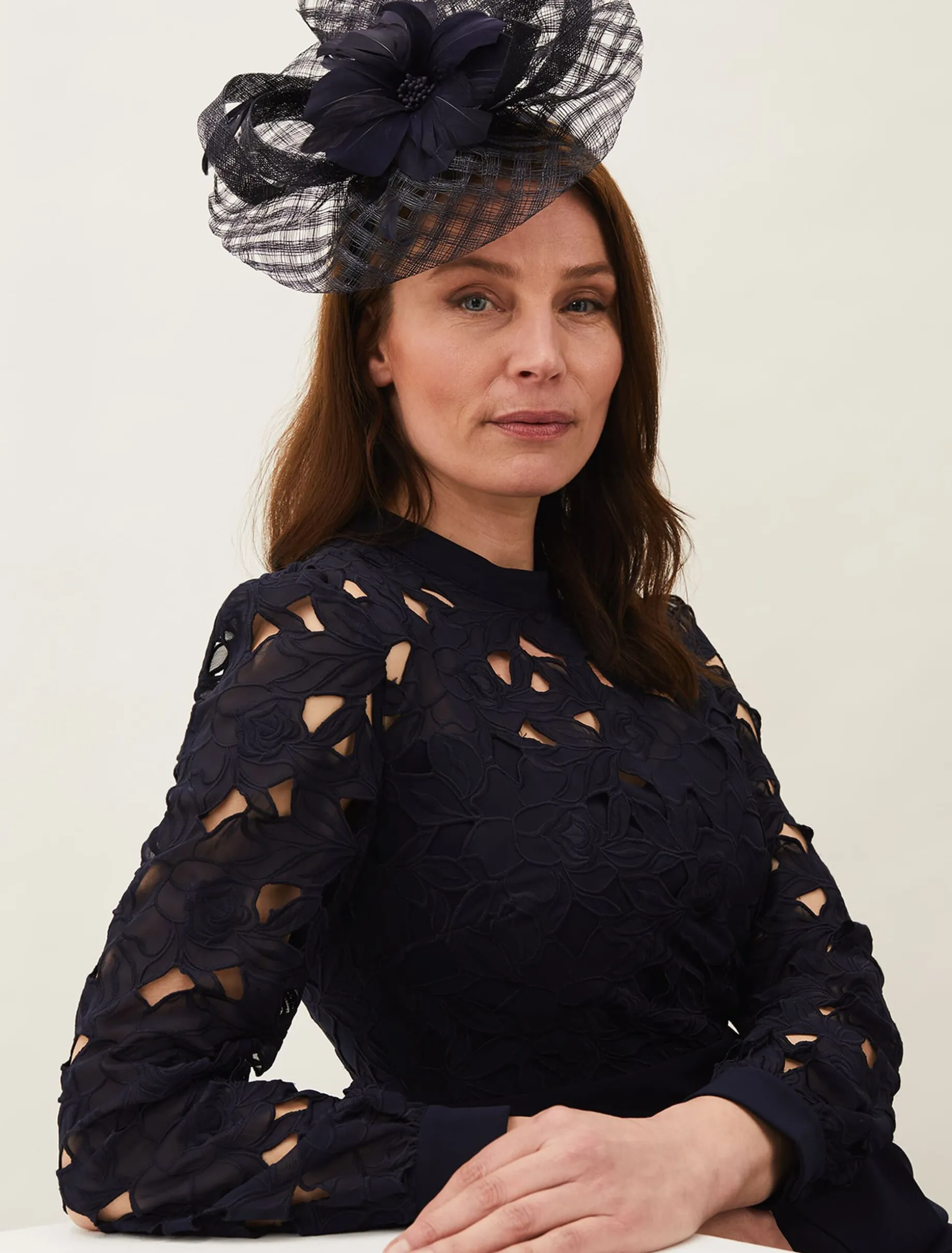 Fascinators & Hats^Phase Eight Danna Flower Disc Fascinator Navy