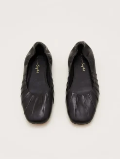 Flats^Phase Eight Elasticated Pump Black