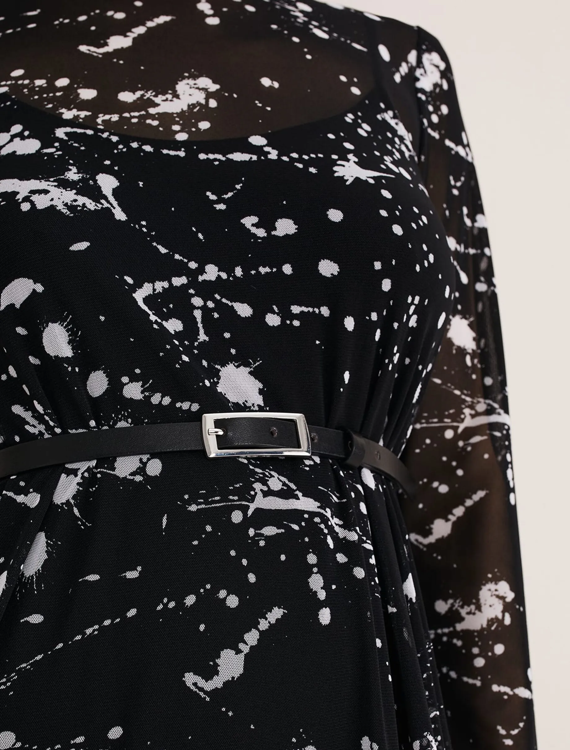Dresses^Phase Eight Elianna Splatter Long Sleeved Dress Black/Ivory