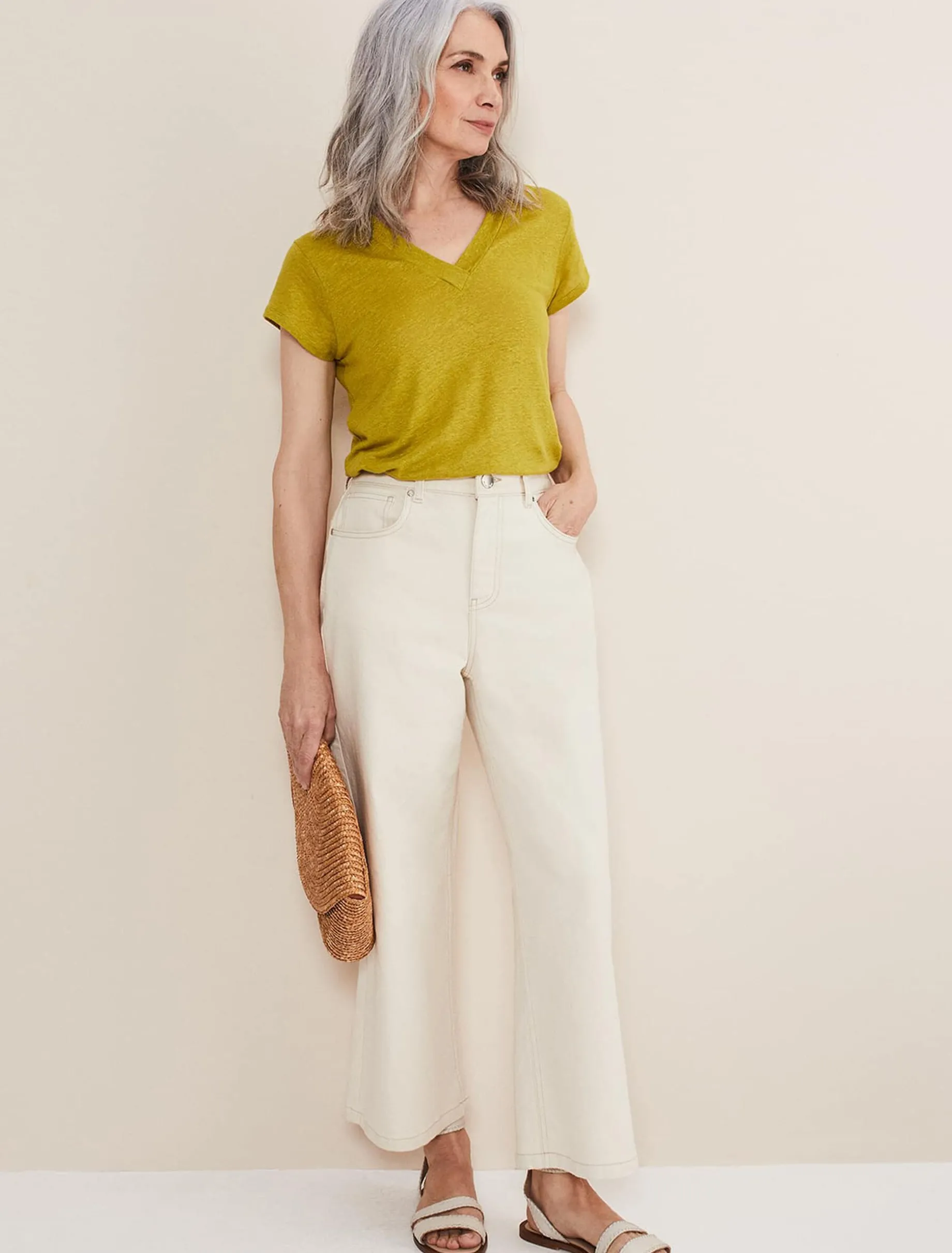 Tops & T-Shirts^Phase Eight Emera V Neck Top Lime