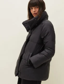 Coats^Phase Eight Eshima Short Puffer Coat Black
