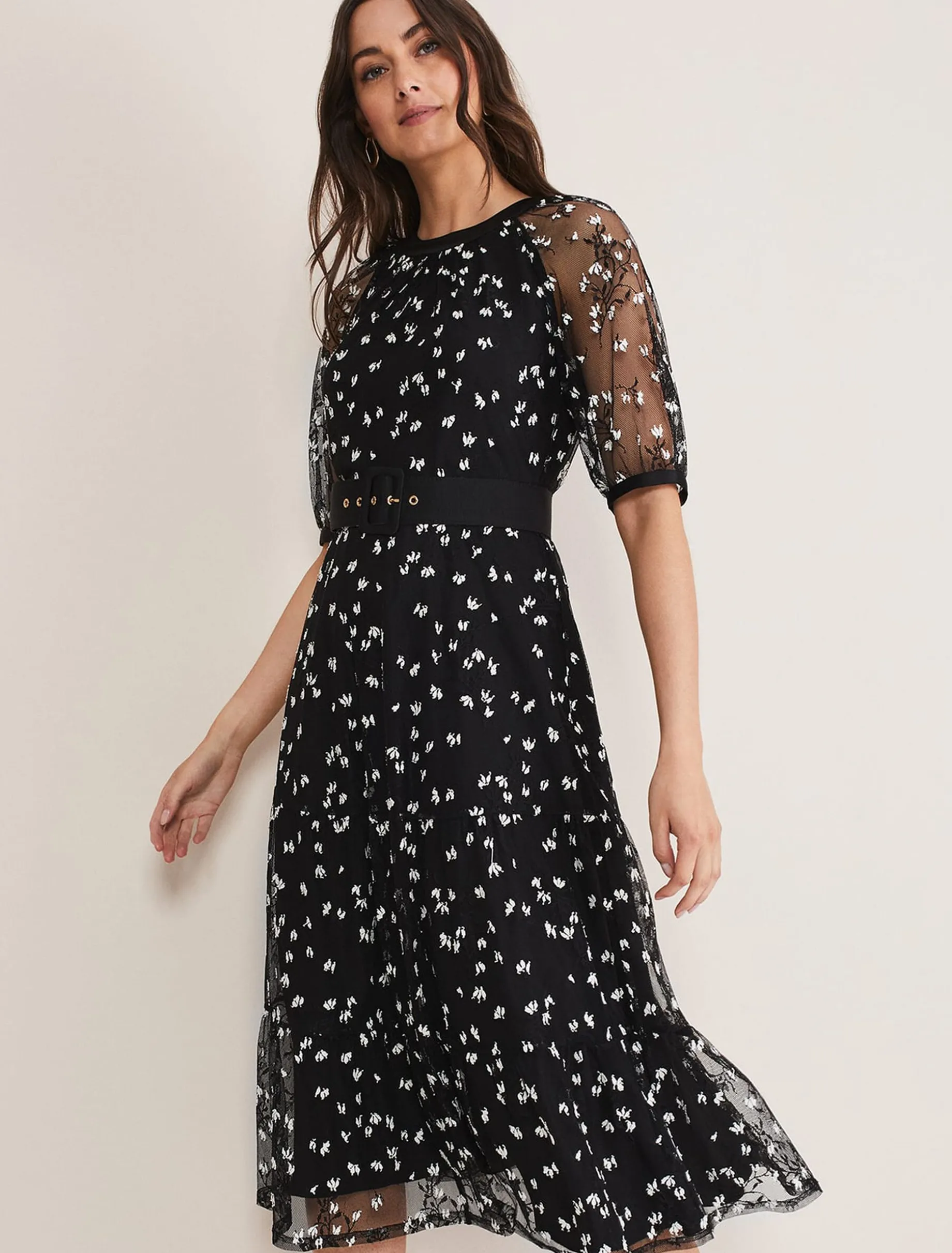 Dresses^Phase Eight Freja Embroidered Dress Black/Ivory