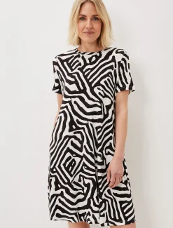 Dresses^Phase Eight Isabelle Zebra Print Dress Black/Ivory