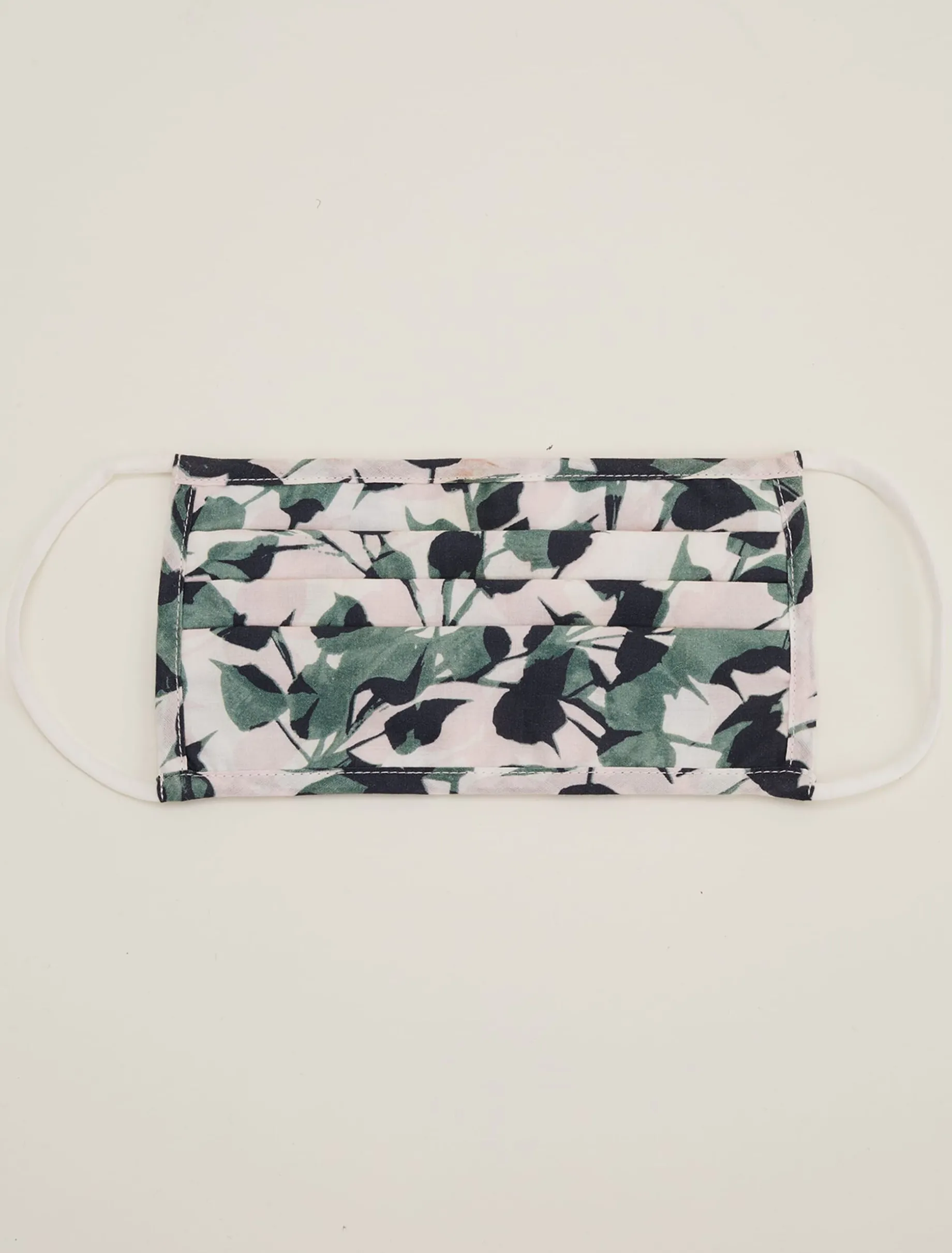 Scarves & Ponchos^Phase Eight Larissa Leaf Face Mask Green