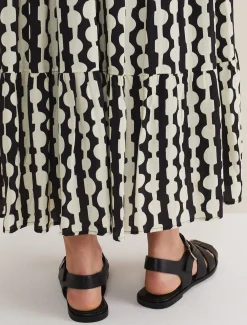 Sandals & Wedges^Phase Eight Leather Chunky Strap Sandal Black