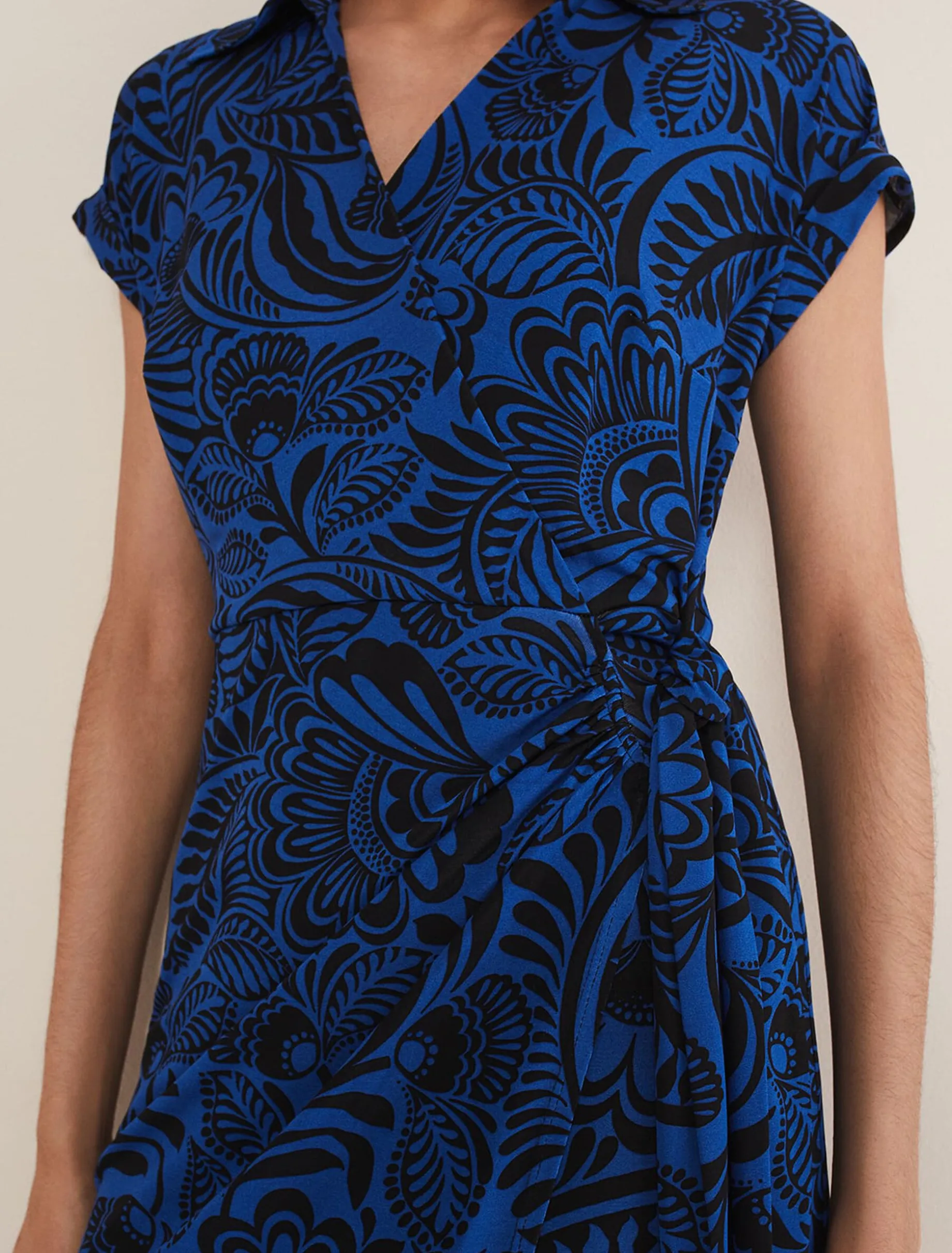 Dresses^Phase Eight Mara Abstract Print Wrap Dress Blue/Black