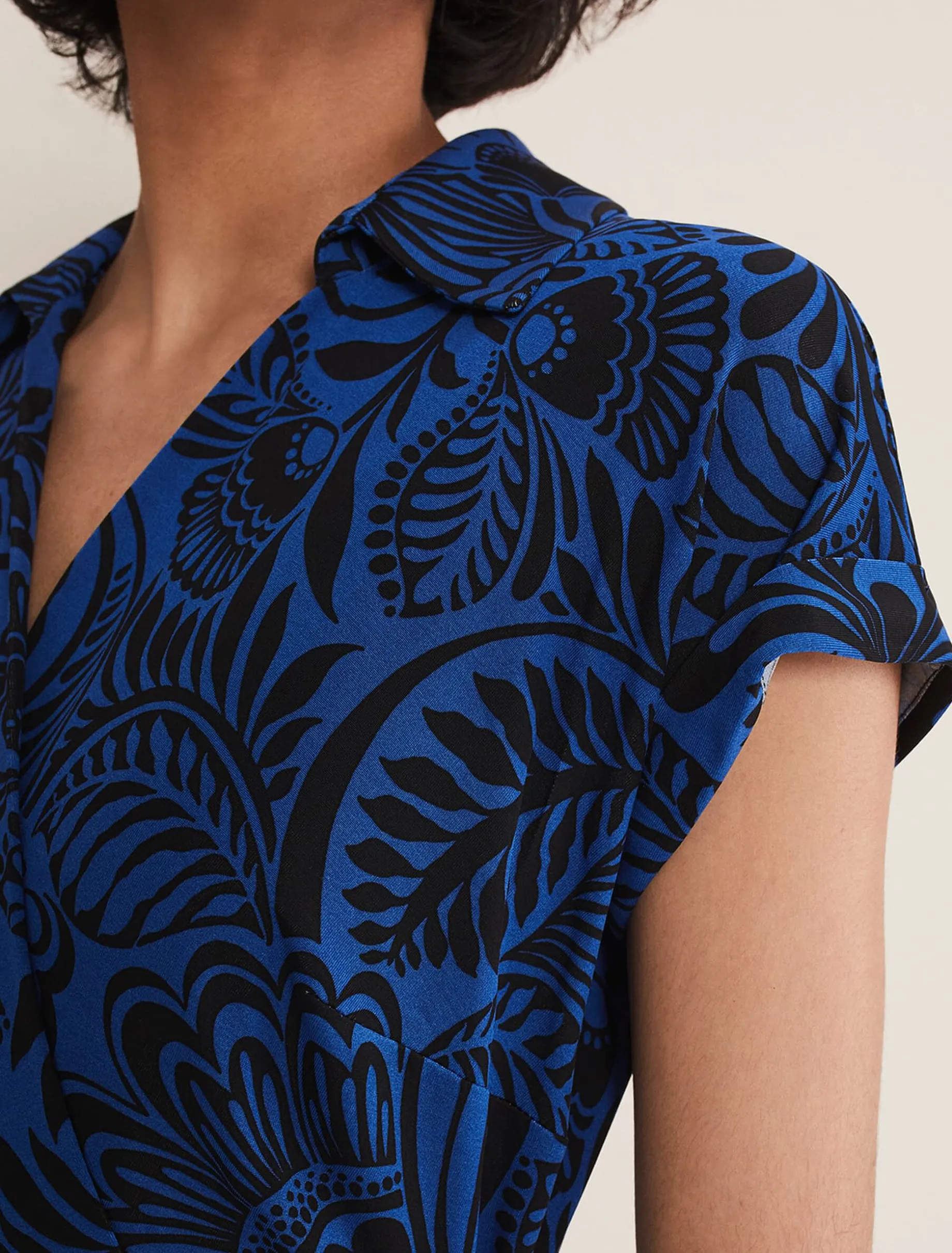 Dresses^Phase Eight Mara Abstract Print Wrap Dress Blue/Black