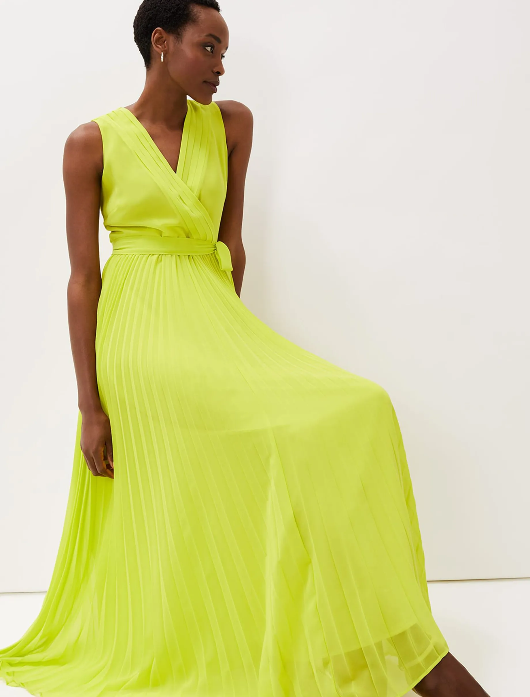 Dresses^Phase Eight Molly Chiffon Maxi Dress Lime
