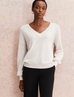 Knitwear^Phase Eight Ophelia Wool Cashmere V Neck Jumper Petal Pink