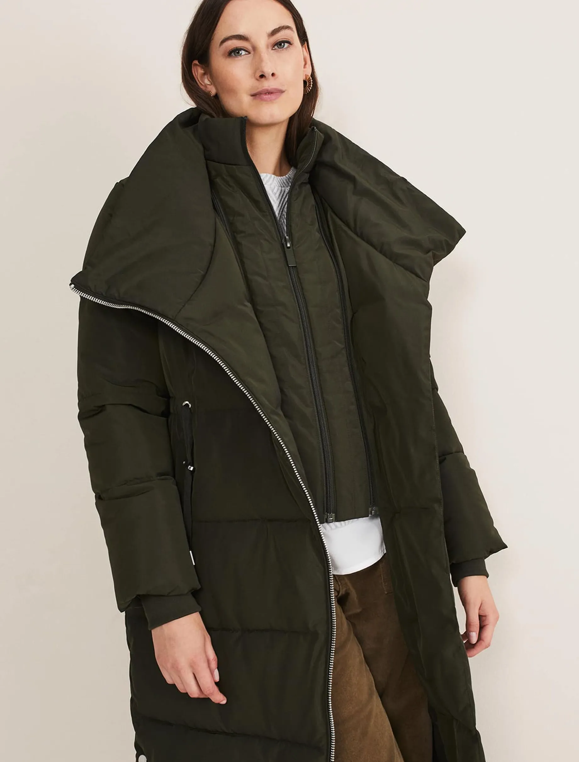 Coats^Phase Eight Rae Asymetric Puffer Green