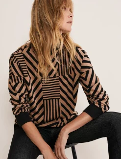 Tops & T-Shirts^Phase Eight Renatta Patched Geo Jacquard Top Camel/Black