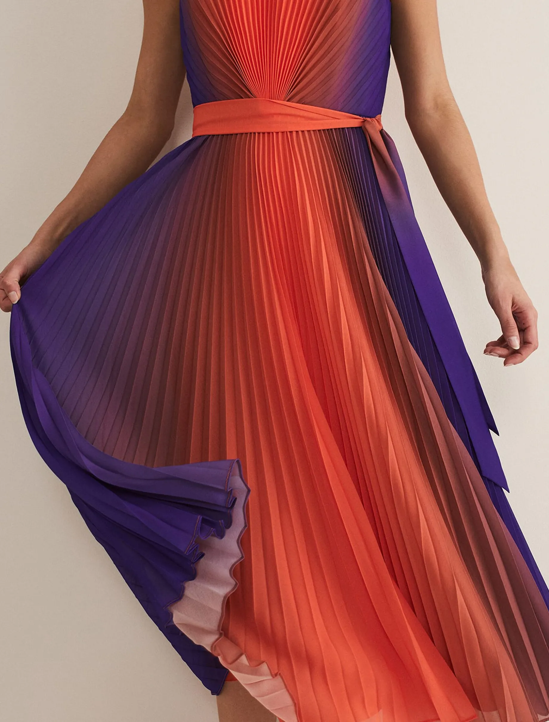Dresses^Phase Eight Simara Ombre Pleated Midi Dress Vermillion/Multi