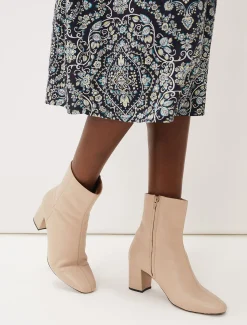 Heels^Phase Eight Stitched Leather Ankle Boot Winter White